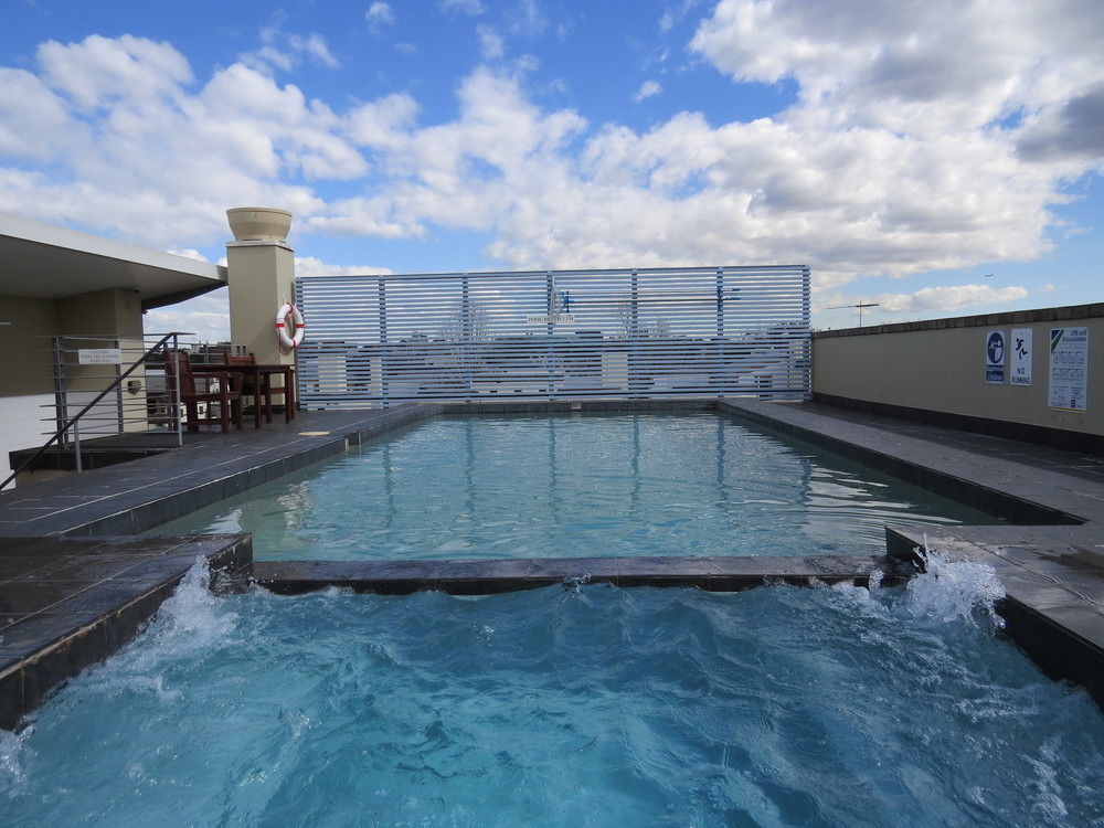 Nesuto Chippendale Aparthotel Sidney Exterior foto